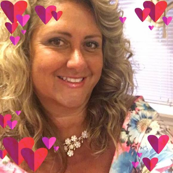 Meet your Posher, Rebecca - Picture 1 of 1